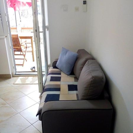 Apartman Leo เนชูยัม ภายนอก รูปภาพ